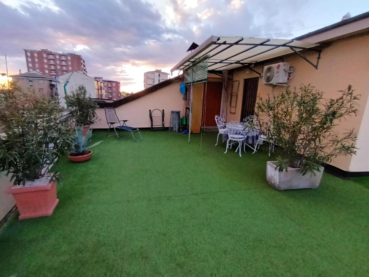 Terrazzo In Centro Apartment Seregno Luaran gambar